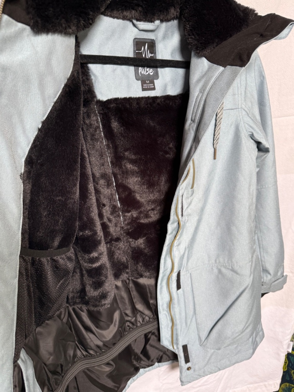 Pulse Snow Jacket - Picture 5 of 6